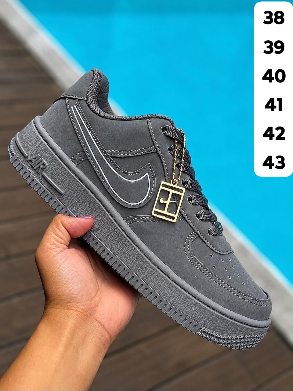 Air Force Cinza Suede na cor Cinza