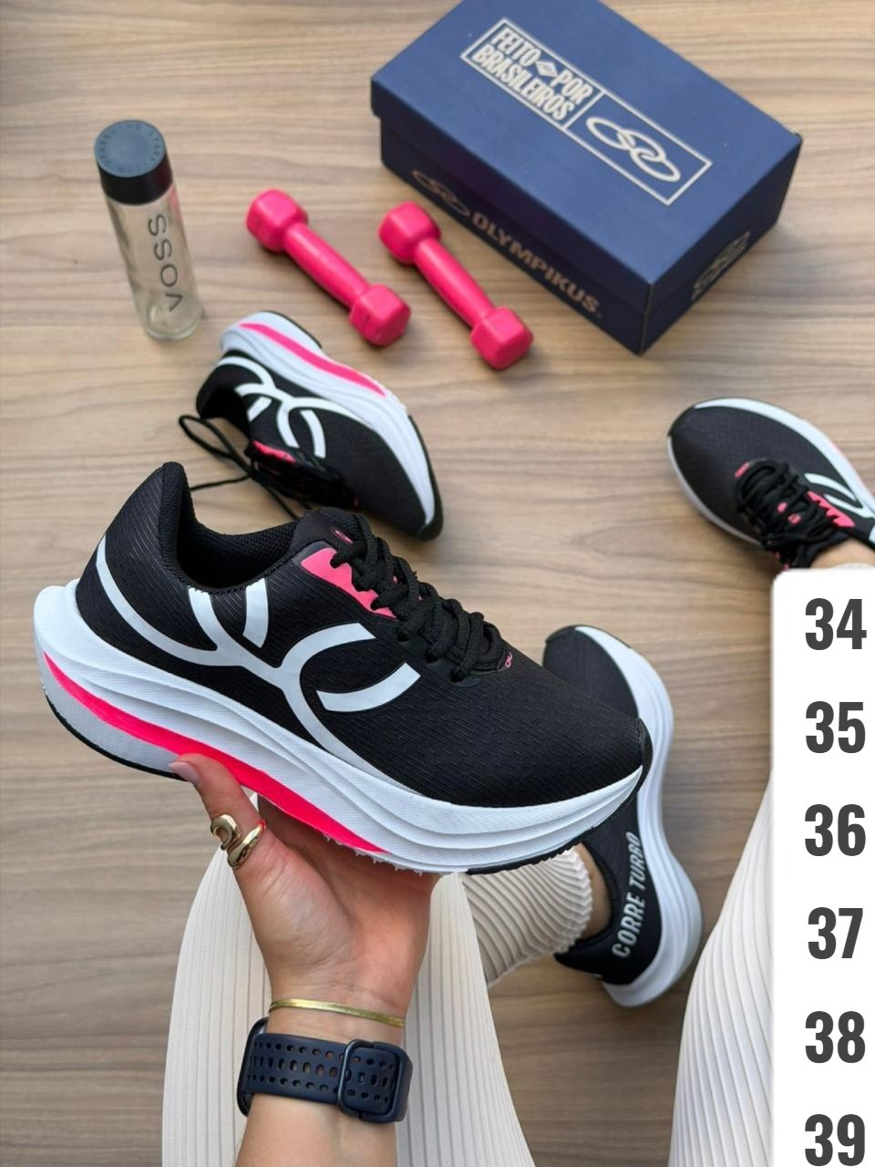 Corre Turbo Black na cor Preto e Pink